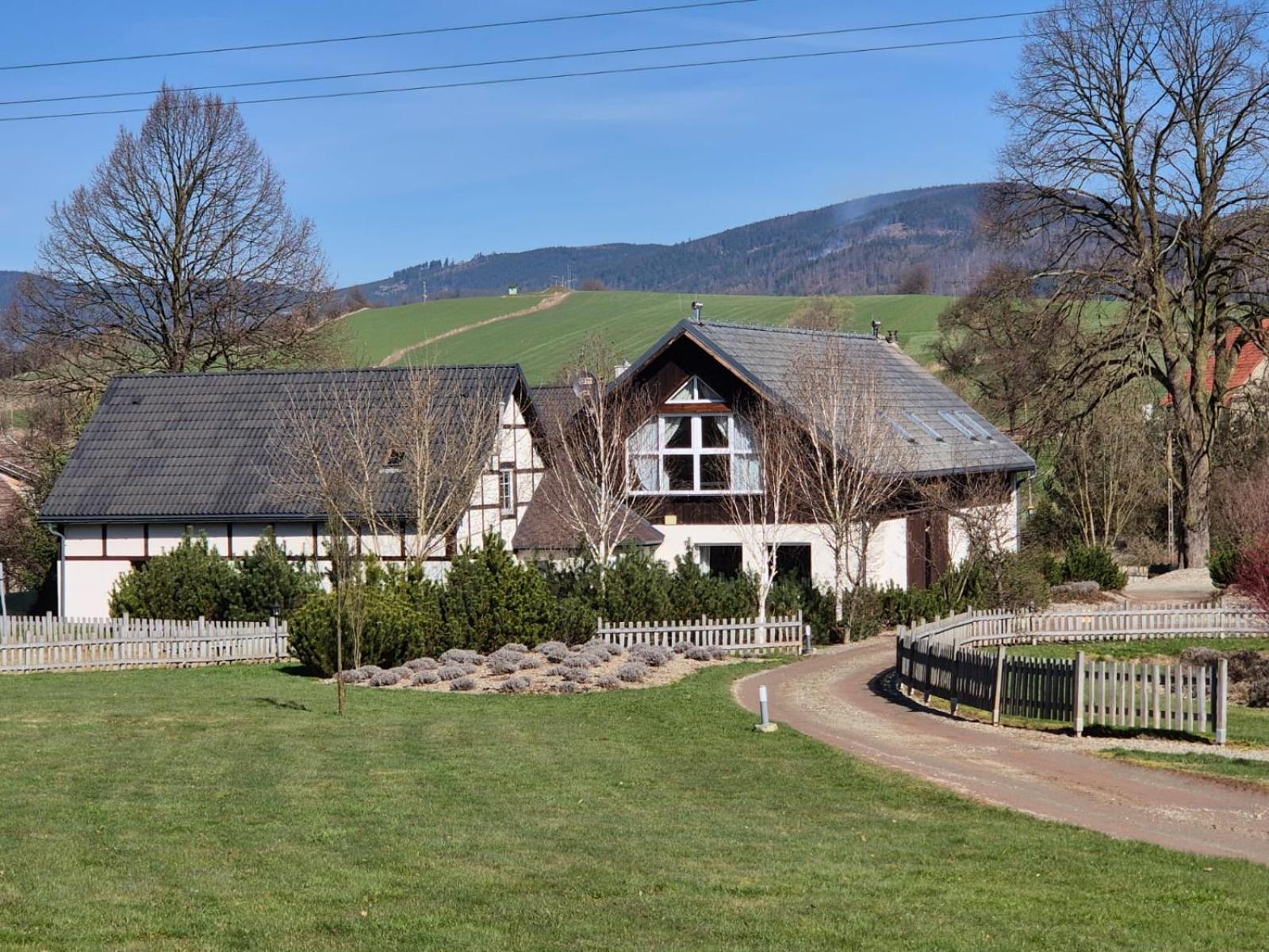 Dom Pod Lawendowym Polem Bed & Breakfast Woliborz Bagian luar foto